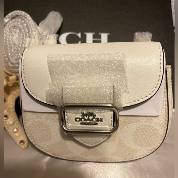 NWT COACH Morgan w/removable Chain in Signature Canvas. Use as a cute wallet too - Picture 8 of 8